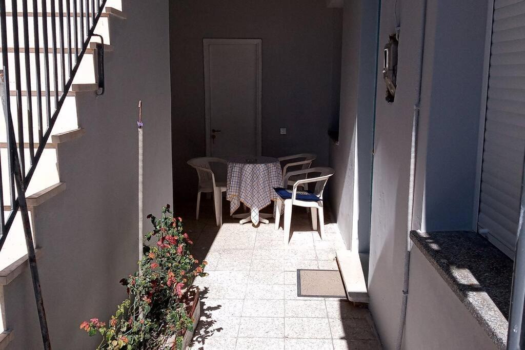 Apartmán Paris House 3 Patras Exteriér fotografie